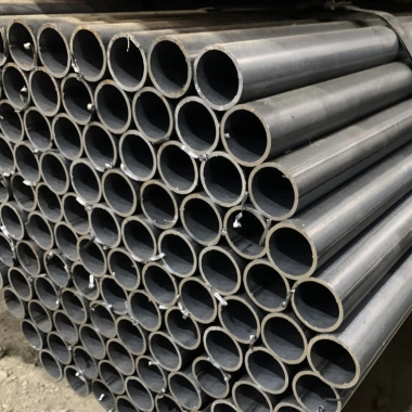 Труба бесшовная теплодеформированная 273х9.5 мм