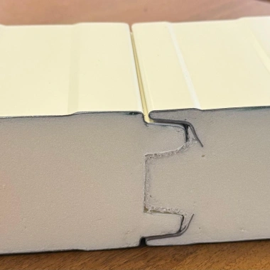 Стеновые сэндвич панели с ПИР 200 RAL 1014 Темно-бежевый фото №2