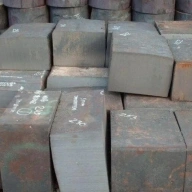 Прямоугольная конструкционная поковка 110х305 мм Ст45